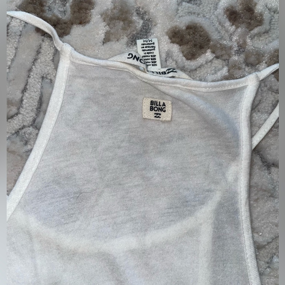 Billabong White Tank Top with Blue Graphic ๐๐ด - Picture 5 of 5